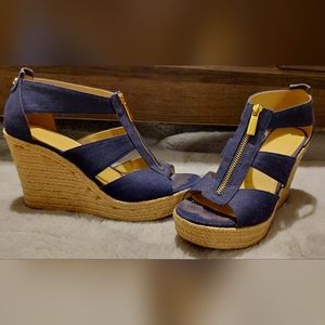 Used Navy Blue Michael Kors Size 8.5 Wedge Sandal